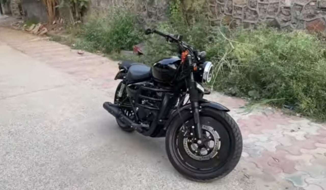 Modified Royal Enfield Meteor 350