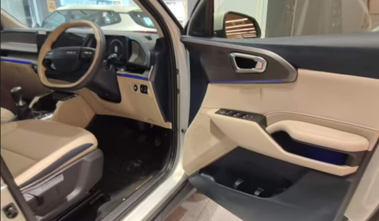 Kia Carens Clavis EV