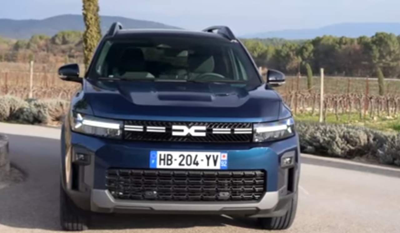 https://www.yourdomain.com/renault-duster-7-seater-suv-testing-india-2026-launch