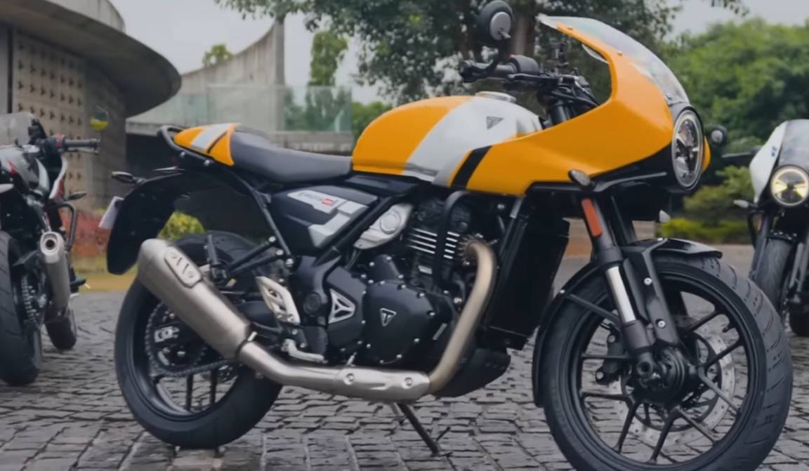 Triumph Thruxton 400