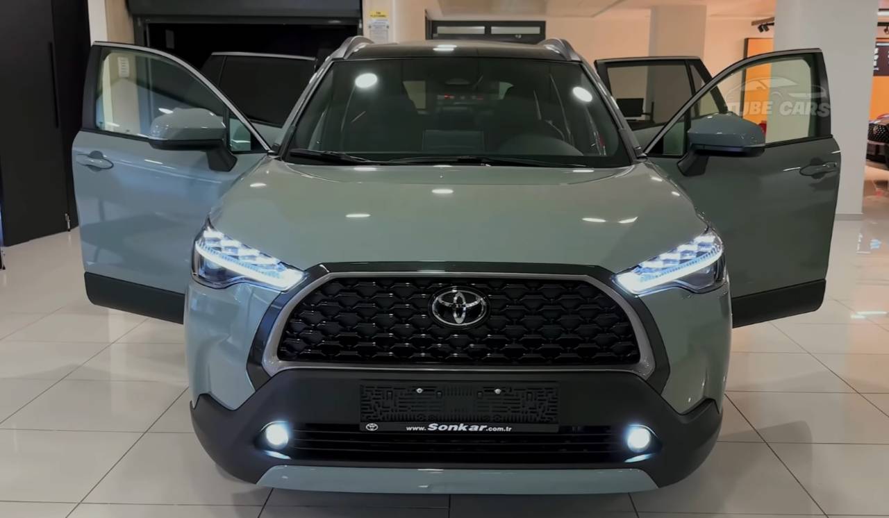 GST reforms 2025,Small car GST reduction, GST slab for cars in India, Car prices after GST cut, Small hatchbacks GST 18%, GST Council car tax decision, GST Tax on Small Cars to be cut