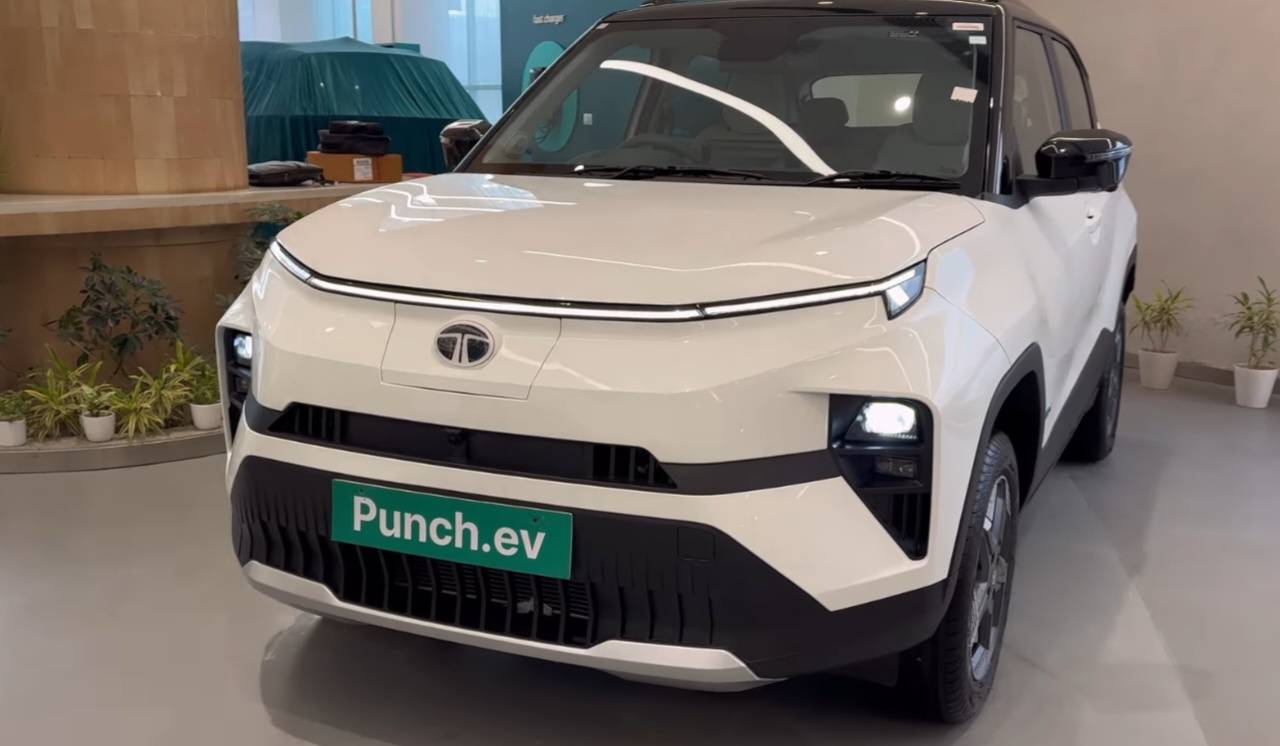 Tata Punch EV 2025