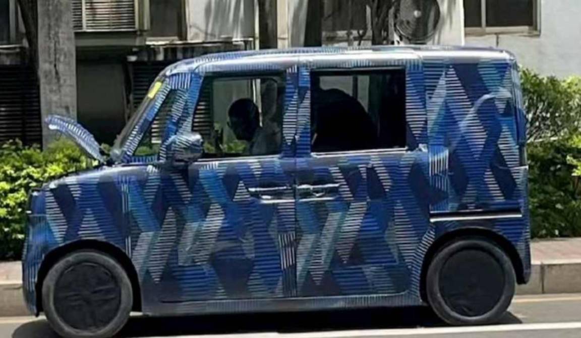 BYD electric car Japan 2025