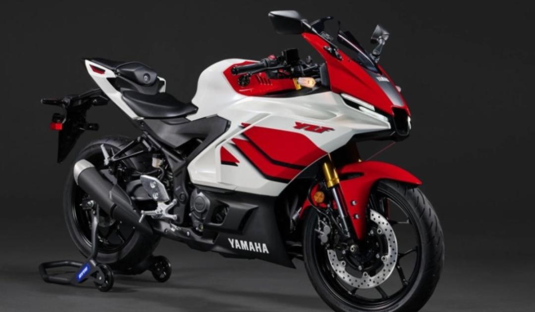 Yamaha R15 and R3 Features 2026